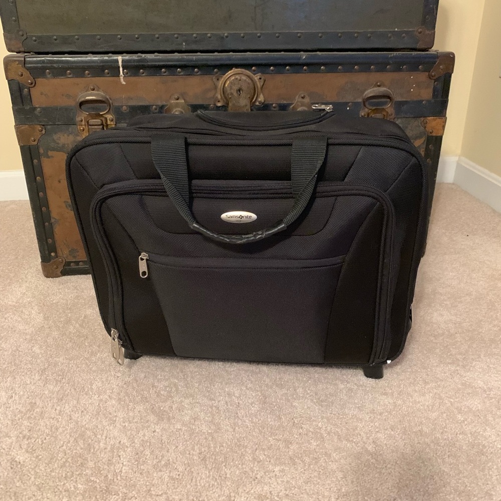 Samsonite Black Laptop Bag Carry-On Rolling Briefcase